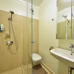 Domillion 2bdr President Palace Free Parking L417